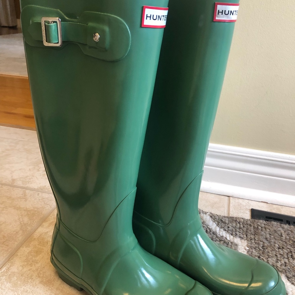 Hunter Green Glossy Tall Rain Boots